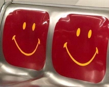 发呆吃瓜搞笑文案图片