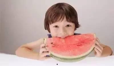 快手八酱吃瓜,揭秘网红圈幕后故事